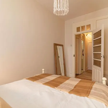 332 Apartment *
